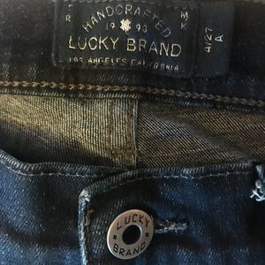 LUCKY BRAND JEANS